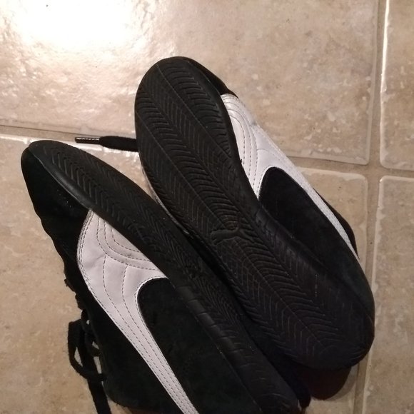 Puma shoes - Picture 5 of 5